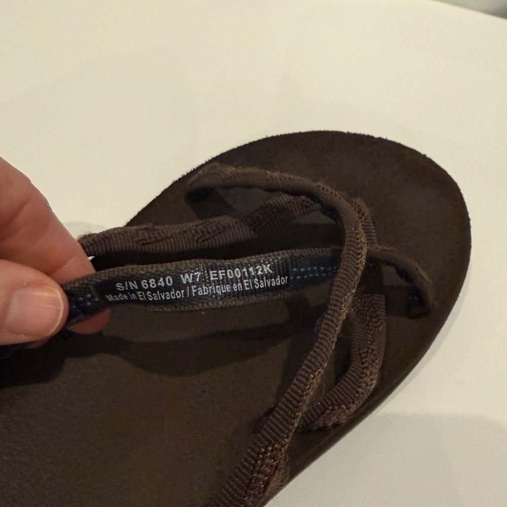 Teva Mush Sandals Size 7 Brown Strappy Flip Flop Comfort Casual - Picture 10 of 10
